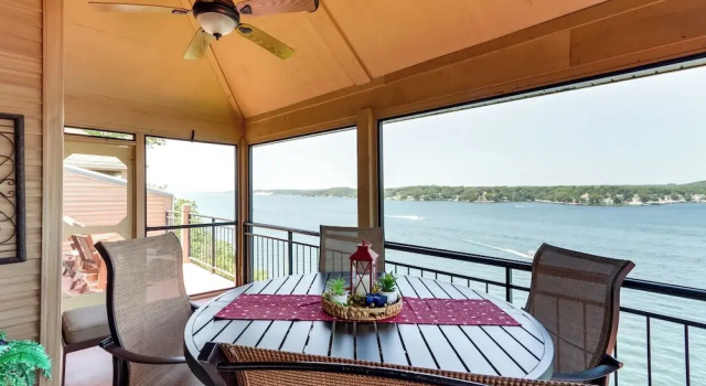 Апартаменты Pool Access + Views: Waterfront Lake Ozark Escape