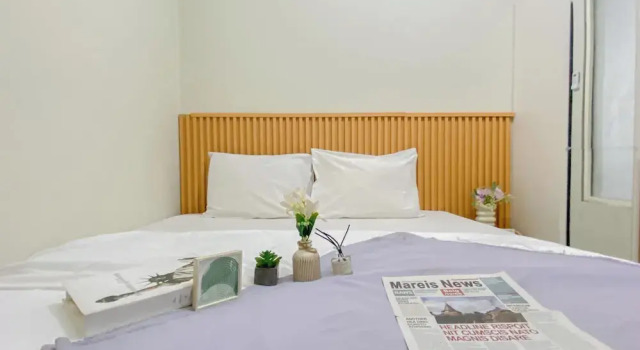 Апартаменты Standard Basic Style And Homey 2Br At Apartment Nifarro Park