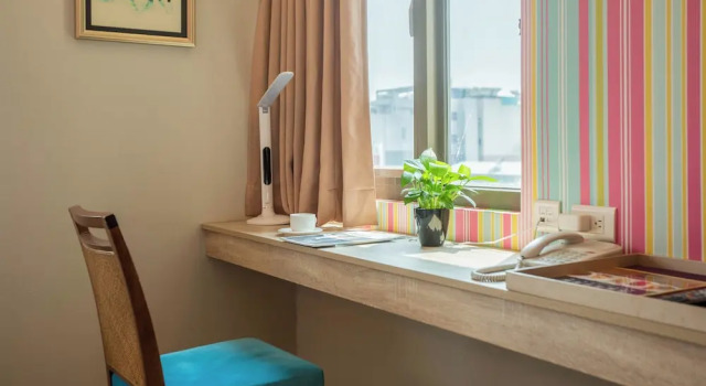 Четырёхместный семейный номер Standard Jia Hsin Garden Hotel