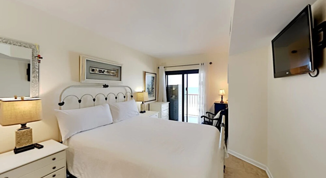 Sundunes Condominium