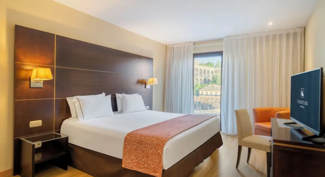 Двухместный номер Standard с красивым видом из окна Eurostars Plaza Acueducto