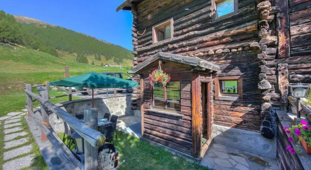 Chalet Sciachilo’ Ski In-Ski Out 10m, Забронировать Шале Виллы Ливиньо, рядом с Blesaccia 1, Вилла