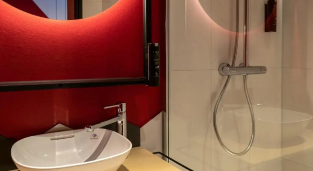 Люкс Deluxe Via Suites