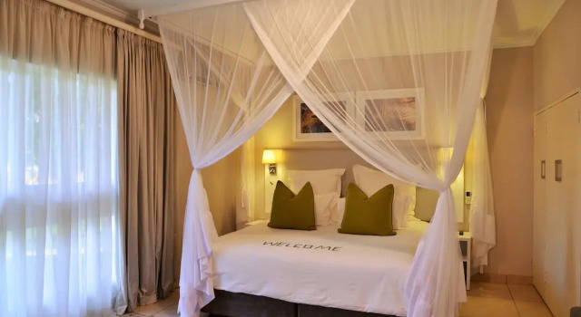Люкс Cresta Sprayview Victoria Falls