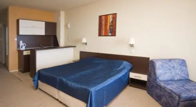 Студия Economy Carina Beach