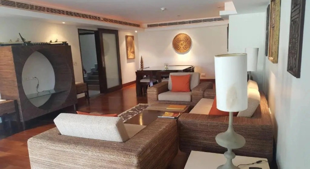Двухместный люкс с видом на воду Отель The LaLit Resort and Spa Bekal