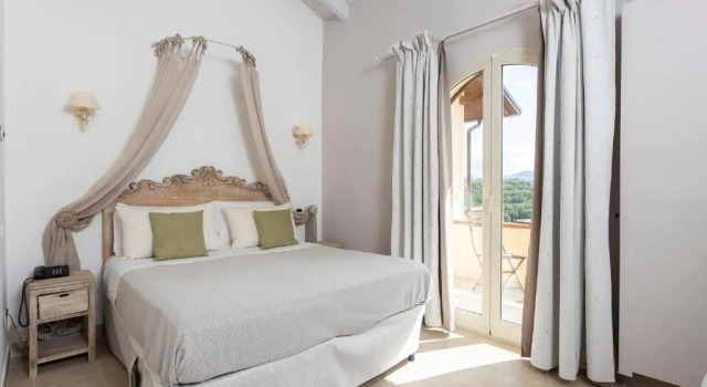 Двухместный номер Deluxe с балконом RELAIS COLLE BUONO