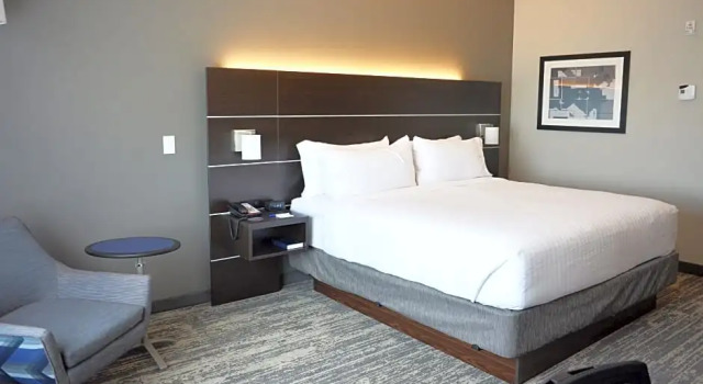 Люкс Standard Holiday Inn Express & Suites - Jacksonville W - I295 and I10 by IHG