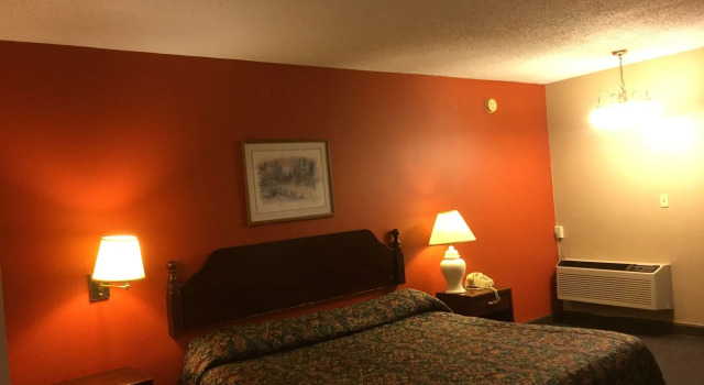 Red Carpet Inn, Prenota Hotel Hotel economici a Ozark