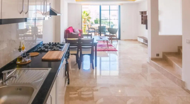 Stonehouse Aparts Dublex 3+1 mit Meerblick und Jakuzzi Kalkan No:5, Забронировать Апартаменты/квартира Апартаменты провинции Антальи, Апартаменты/квартира