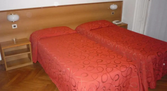 Hotel Apollo