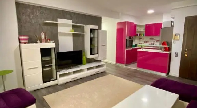 Forever Friday Apartment Cosmopolis, Rezerwuj Apartament Hotele w Ilfov z parkingiem, Parking