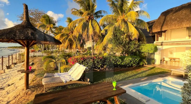 Вилла рядом с пляжем Villa Caro's Beachfront