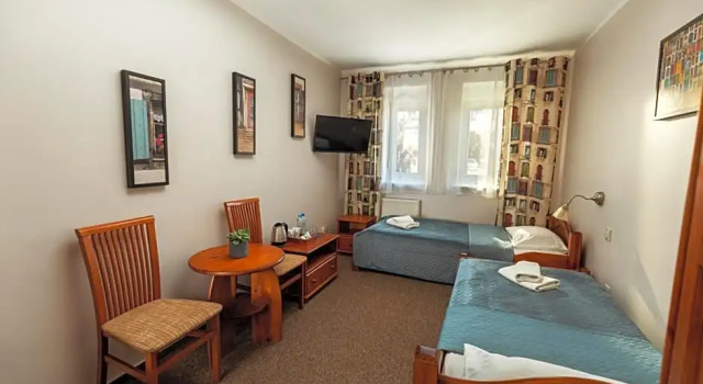 Villa Toscania-check in 24h, Réserver Villa Cottages à Greater Poland, Cottage