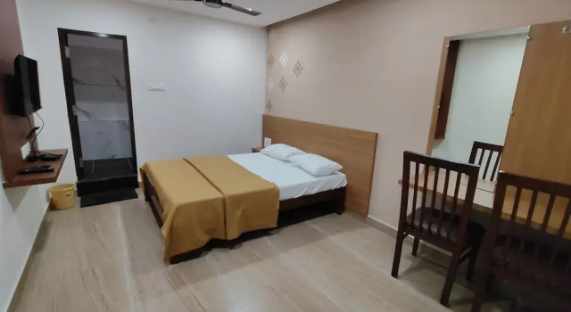 Номер Comfort Nandan Residency