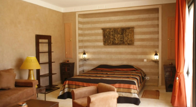 Oasis Jena Marrakech, Забронировать Отель Отели Марракеш-Тенсифт-Эль-Хауз с парковкой, Парковка
