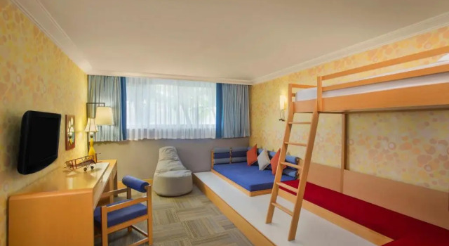 Четырёхместный люкс Kids IC Hotels Green Palace - Kids Concept