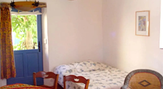 House With 2 Bedrooms in Allemagne-en-provence, With Furnished Garden, Забронировать Дом для отпуска Коттеджи Альмань-ан-Прованса, Коттедж