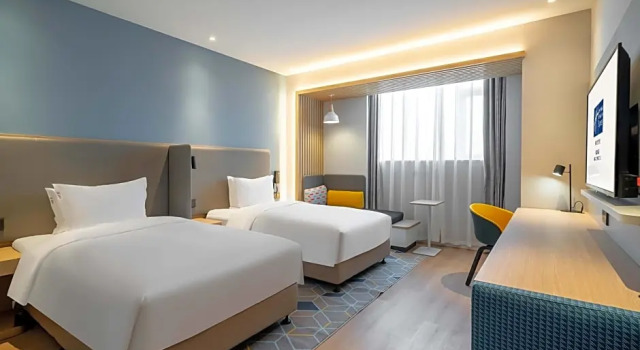 Номер Superior Holiday Inn Express Jinan Airport Zone by IHG