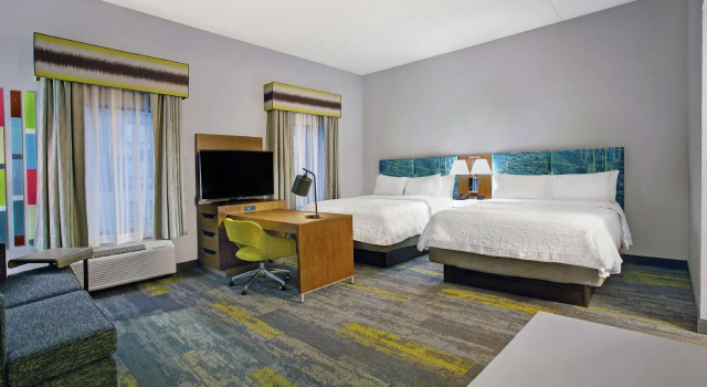 Четырёхместная студия Hampton Inn & Suites Augusta West