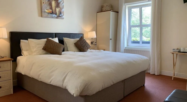 Rivers Edge Bed  Breakfast, Prenota Hotel Glengarriff 
