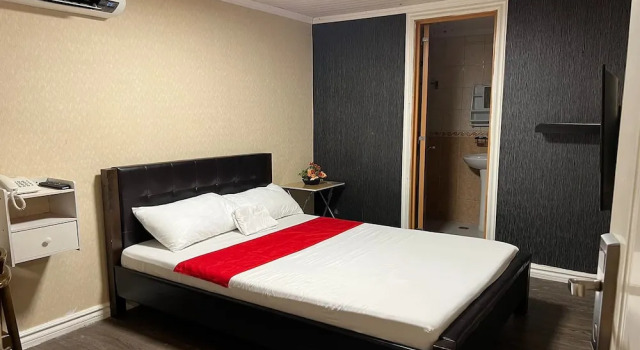 Номер Deluxe Remedios Hotel Manila City Center