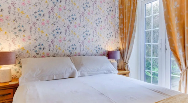 Llanerchymedd 15470, Rezervați Hotel Llanerchymedd Anglesey