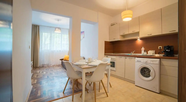 Comfort.Chic.Charming Apt with Terrace near NDK, Забронировать Отель София Vitosha, рядом с Национален Дворец На Културата