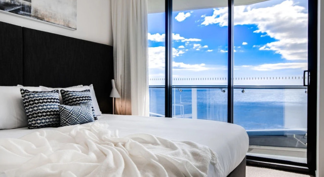 Номер Standard с 2 комнатами oceanfront Iconic Kirra Beach Resort