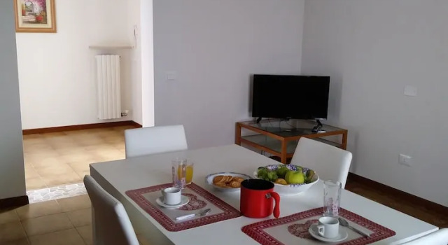 Casa Felicità, Забронировать Отель Виллафранка-ди-Верона Венето, рядом с Музей Николис