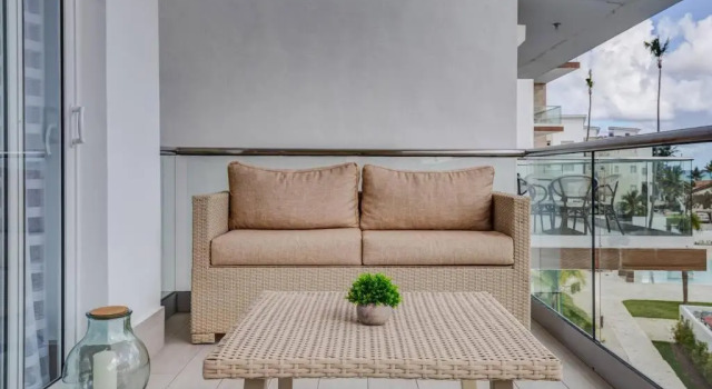 Апартаменты NEW UNIT WITH BEACH AND POOL ACCESS - N B301