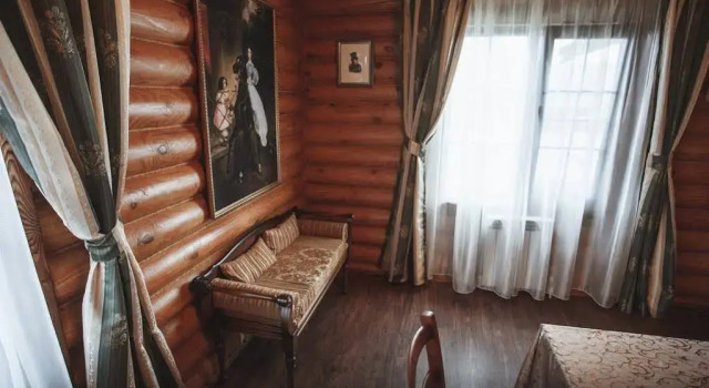 Pushkinsky Dvorik Mini-Hotel, Rezervați Mini-hotel Moteluri în Udmurtia, Motel
