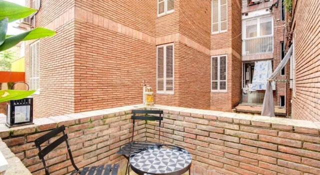 Joyful 2bed Apartment in the Traditional Gracia, Забронировать Апартаменты/квартира Грасиа Барселона, рядом с Flamenco Barcelona