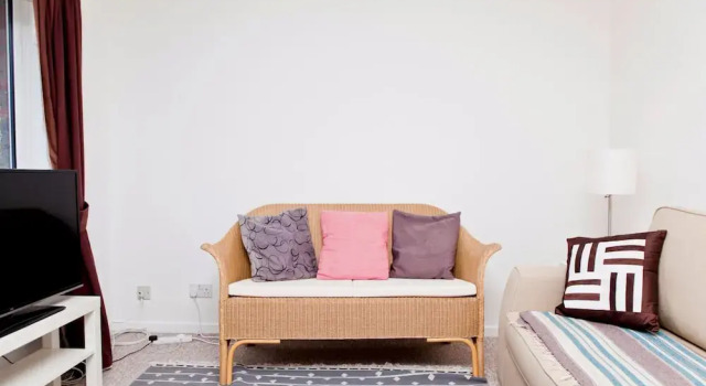 Warm East London Apartment - Sleeps 4, Забронировать Апартаменты/квартира Апартаменты Лондона, рядом с Станция метро Shadwell, Апартаменты/квартира