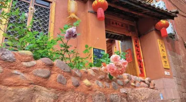 Chimuyoujie Homestay, Prenota Hotel Hotel a Dali con parcheggio, Parcheggio
