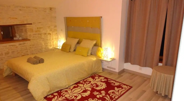 Domaine du Clos de la Touche Parc et Piscine, Prenota Hotel Chaunay Vienne