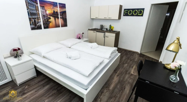 Апартаменты Classic My City Apartments - Prime Location