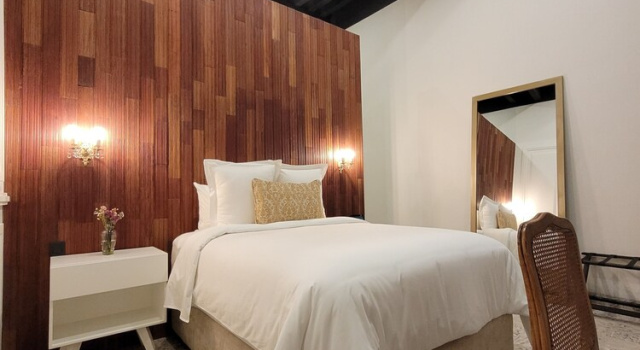 Двухместный люкс Deluxe Milo Collection Hotel