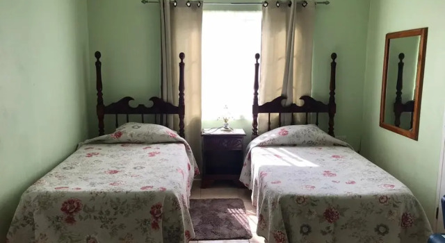 Beautiful 2-bed Apartment in Sunny Jamaica, Забронировать Апартаменты/квартира Апартаменты Ocho Rios Coast, Апартаменты/квартира
