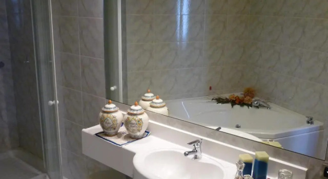 Полулюкс Hotel In Sylvis