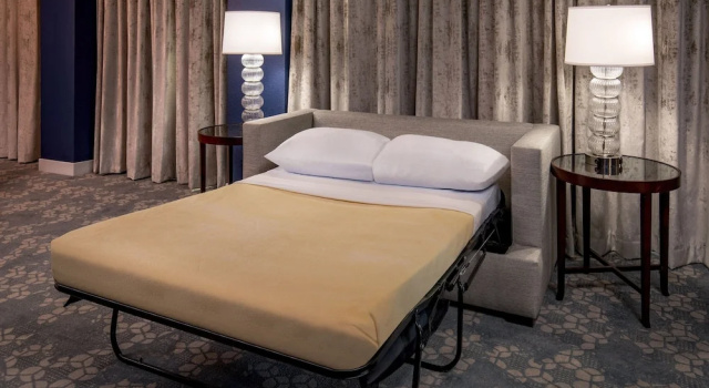 Полулюкс Peoria Marriott Pere Marquette