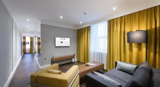 Люкс Business Claremont Hotel