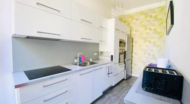 Grand appartement Place Préfecture 105m2, Забронировать Апартаменты/квартира Кастеллан и Префе 