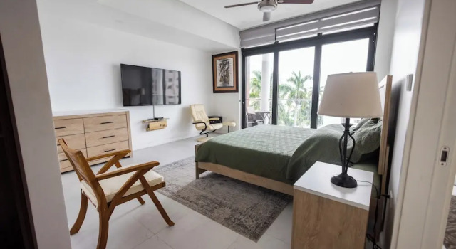Paradise Bay Great View Luxury 2BR Condo