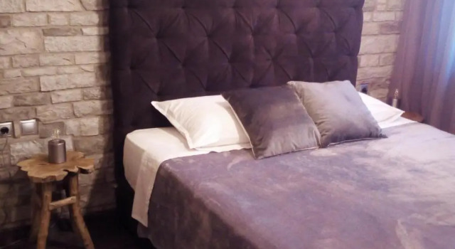 Lux Studio 1
