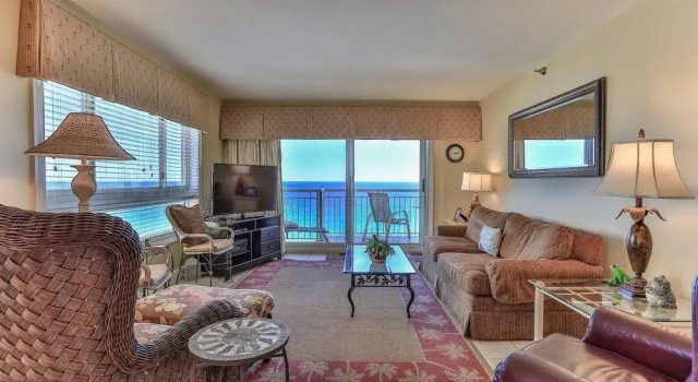 Destin Towers 111