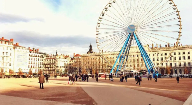 Апартаменты Luxury Saxe And The City , Downtown Lyon