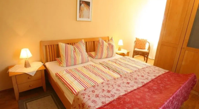 Ferienhaus Kranz, Rezerwuj Hotel Kukmirn 