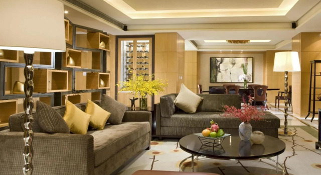 Sheraton Grand Shanghai Pudong Hotel & Residences