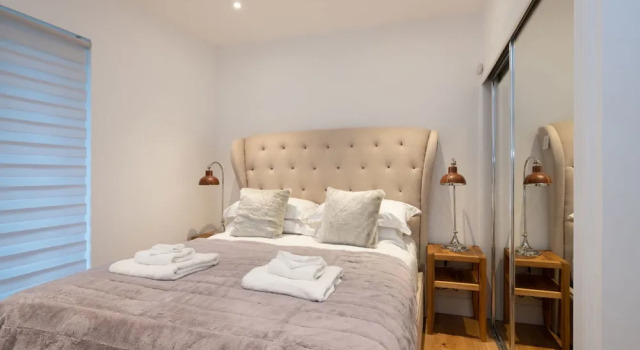 10 Loch View With Loch Views, Buchen Sie Ferienwohnung Hotels in Schottland mit Parkplatz, Parkplätze